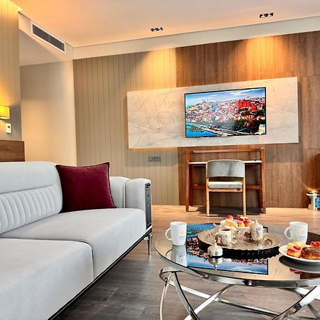 Ezkar Bathonea Art Istanbul Hotel ภายนอก รูปภาพ