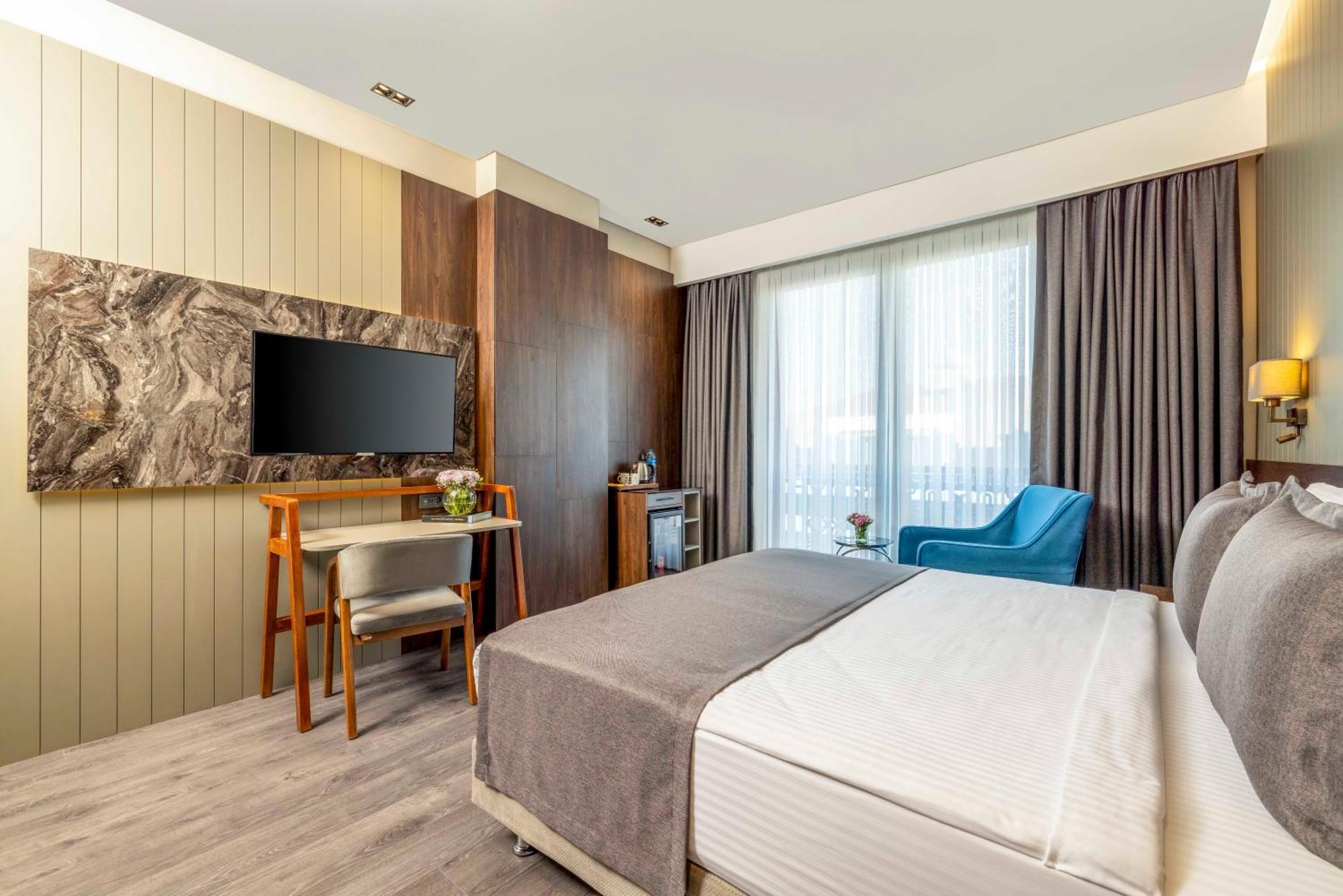 Ezkar Bathonea Art Istanbul Hotel ภายนอก รูปภาพ