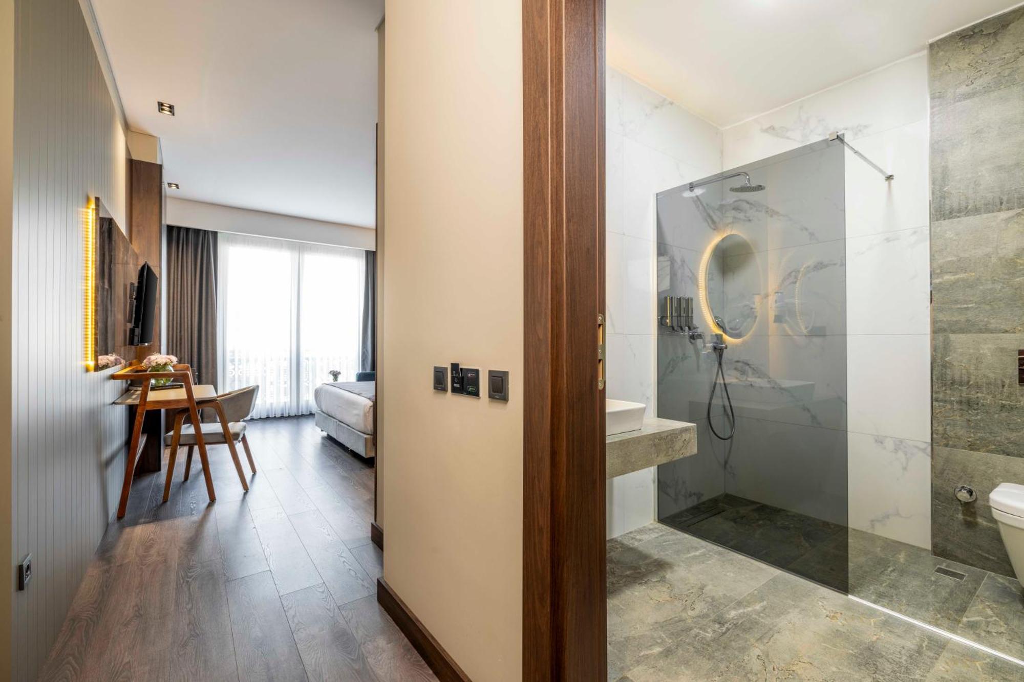 Ezkar Bathonea Art Istanbul Hotel ภายนอก รูปภาพ