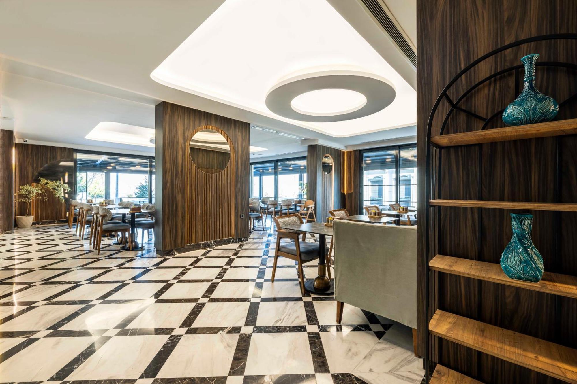 Ezkar Bathonea Art Istanbul Hotel ภายนอก รูปภาพ