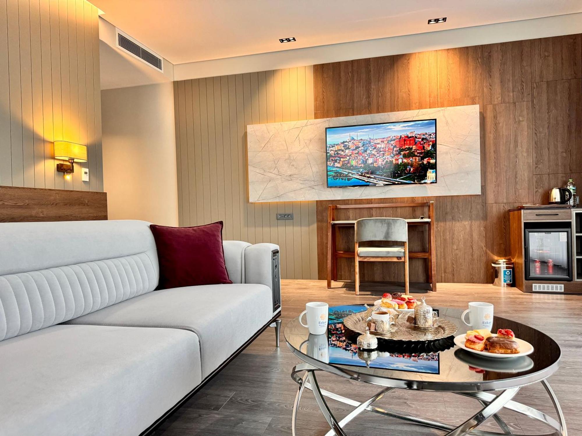 Ezkar Bathonea Art Istanbul Hotel ภายนอก รูปภาพ